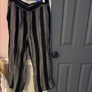 Old Navy Black and Gray Striped Pants